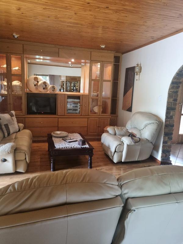 4 Bedroom Property for Sale in Vaalpark Free State